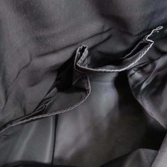 GUCCI Black Leather Shoulder Bag - Picture 7 of 10